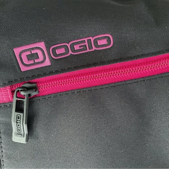 OGIO Module Sleeve Tablet Holder For IPad/Android NWT - Picture 5 of 13